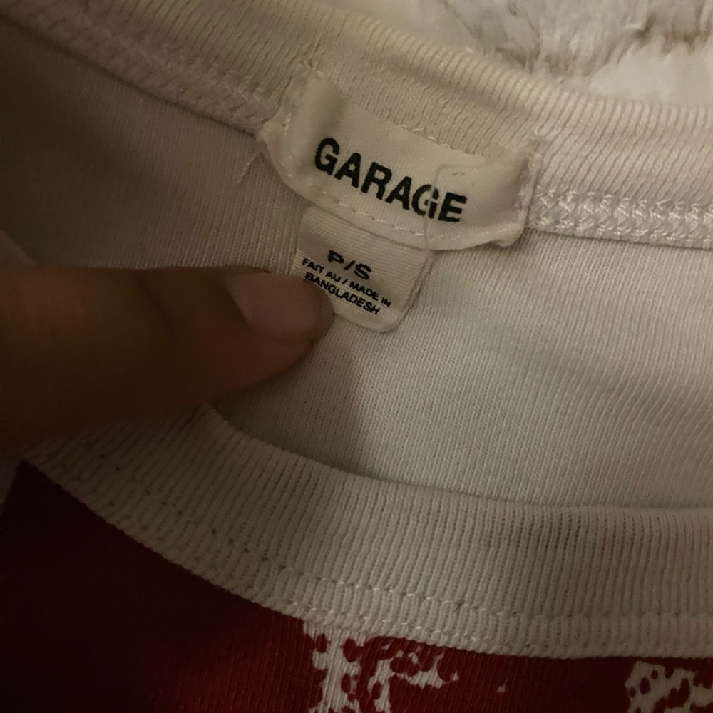 Garage Red and white graphic crop top #streetwear #Garage #red #graphic #y2k - Picture 3 of 4